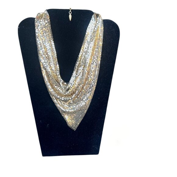 Whiting & Davis Vintage 70s Gold Tone Chain Mesh Necklace and Dangle Earrings - Picture 2 of 12